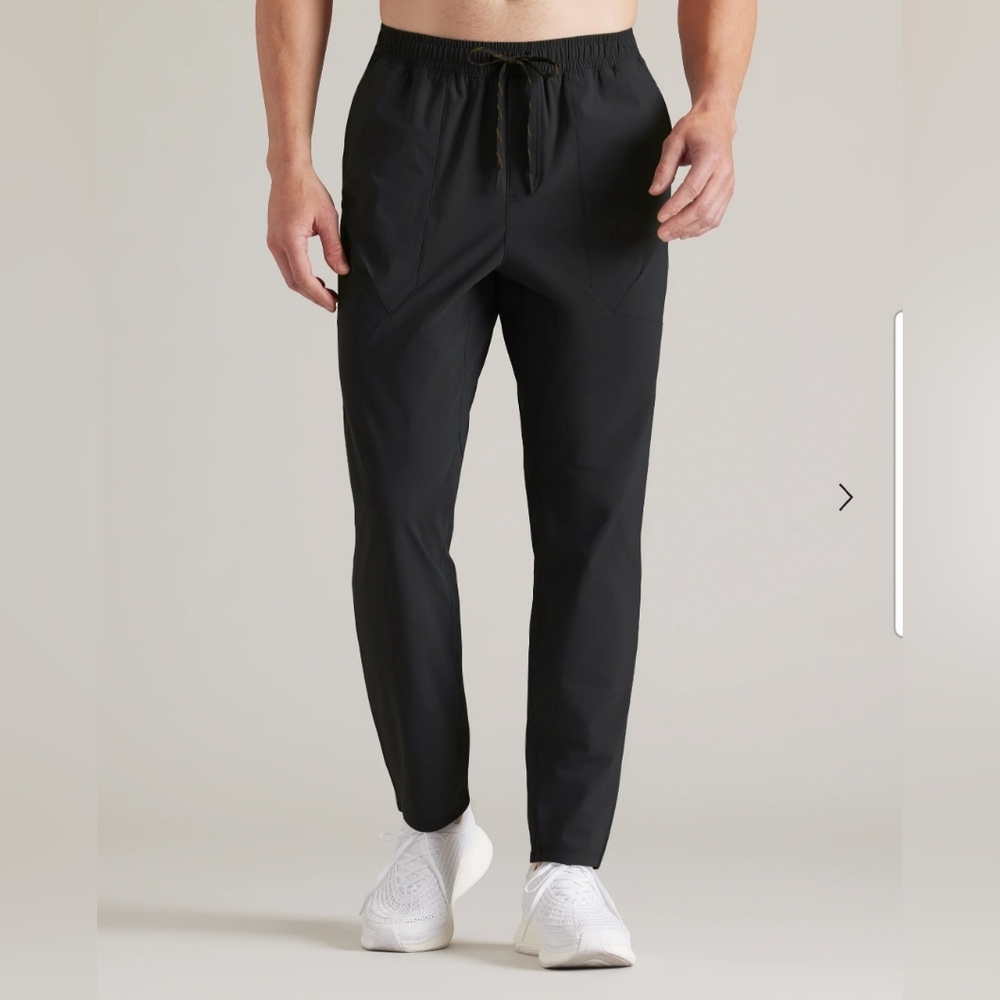 RHONE Black Joggers